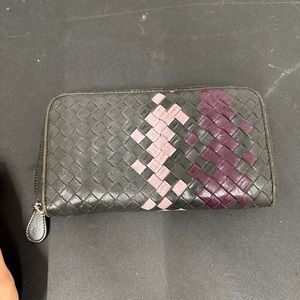 Bottega Veneta Black and Purple Woven Card Holder